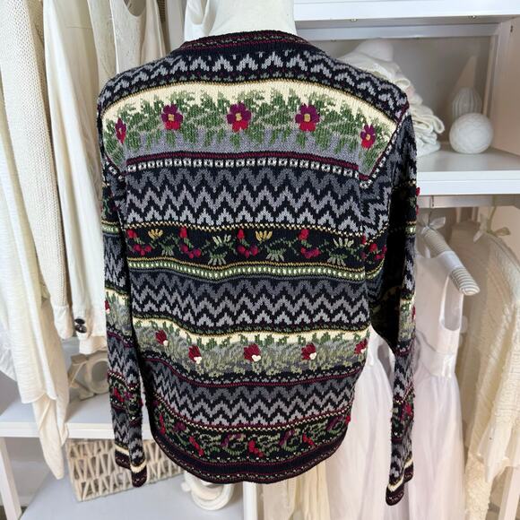 Talbots Petites sz. Medium Holiday sweater, Christmas, classic, mature #4379 - Picture 4 of 10